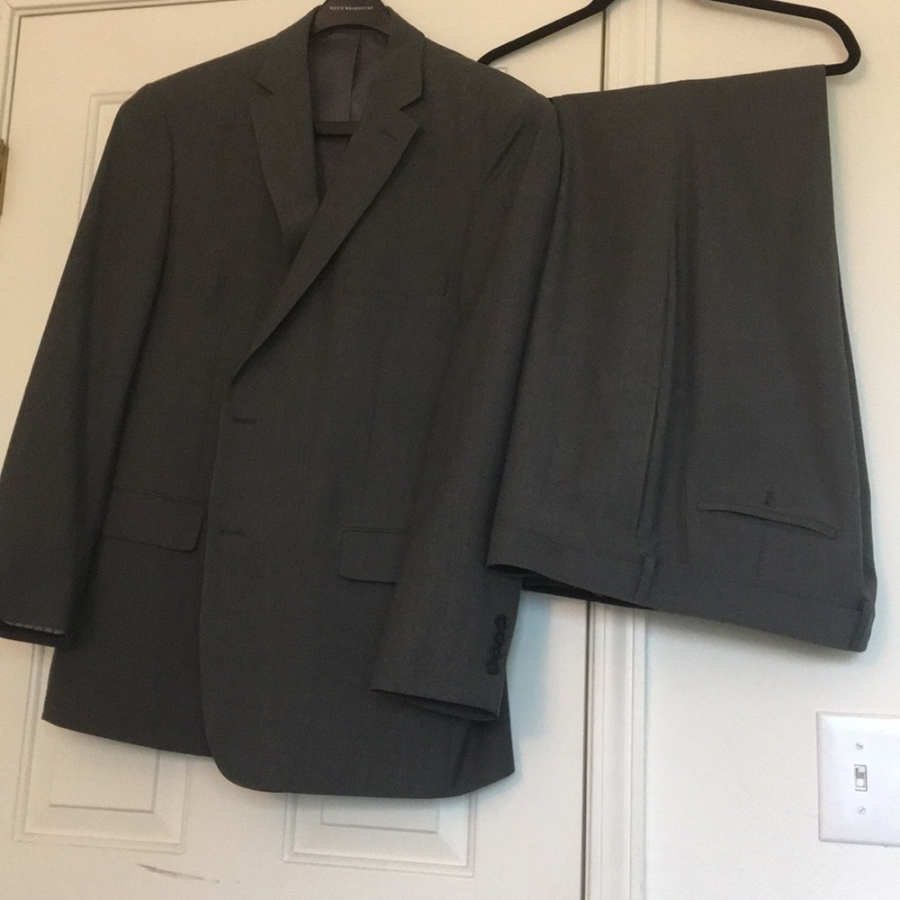 Men’s suit